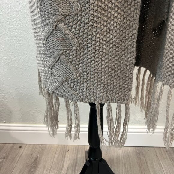 Sam Edelman Gray Long Cardigan with Fringe bottom. Size S NWOT - Picture 4 of 4